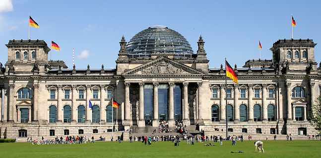 du lịch berlin toà nhà reichstag