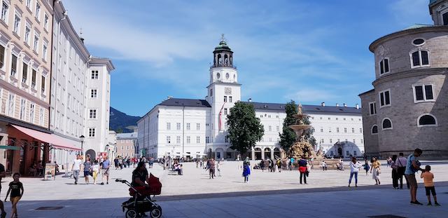 Quảng trường salzburg